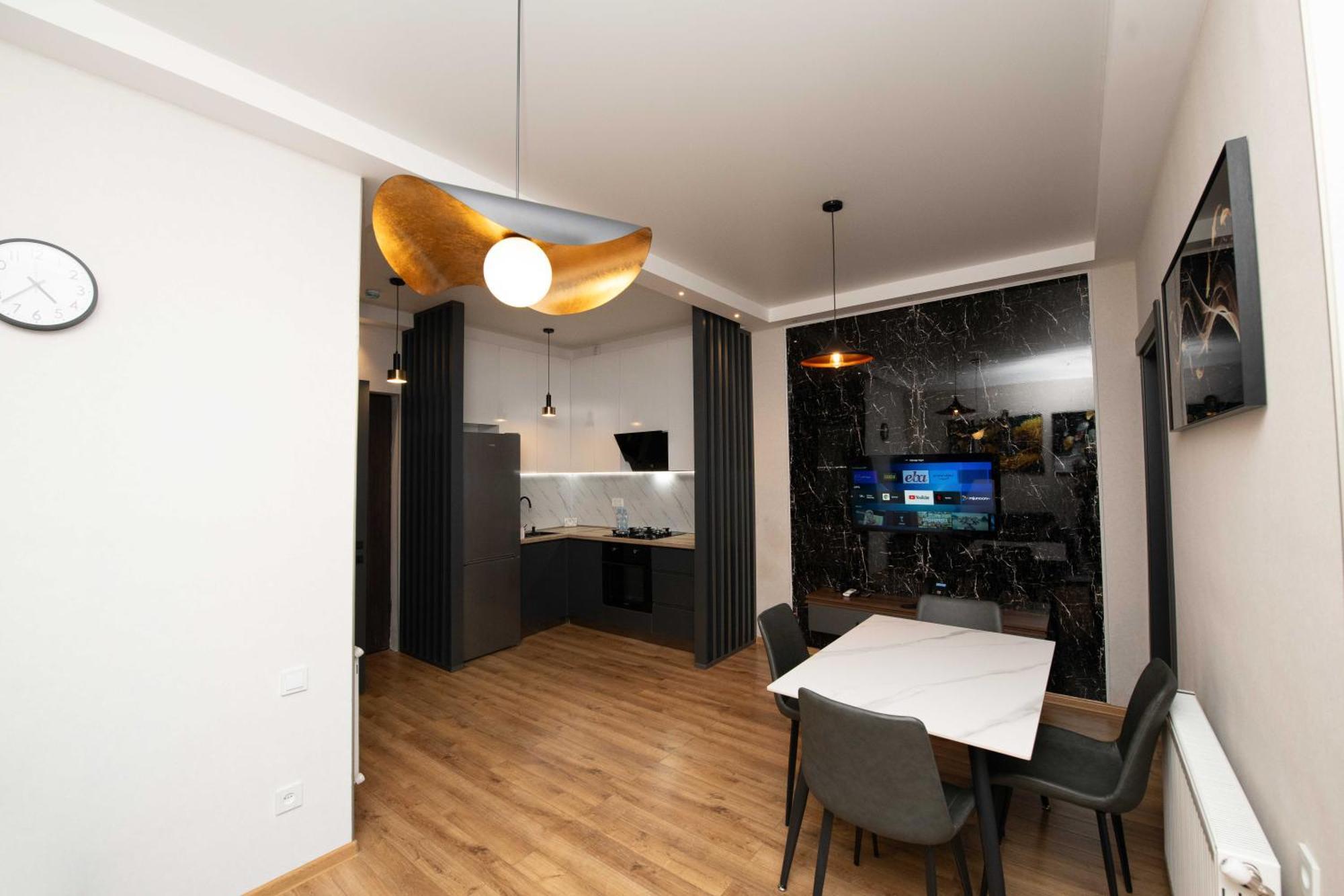 Gori Palace Apartments מראה חיצוני תמונה